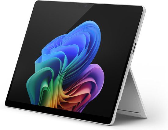 Microsoft Surface Pro 11 / WiFi 7 / 256 GB / Platina