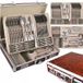 Service de couverts en valise, 72 pièces, pour 12 personnes, en acier inoxydable, comprenant des fourchettes, des cuillères et des couteaux. Référence : EB5932