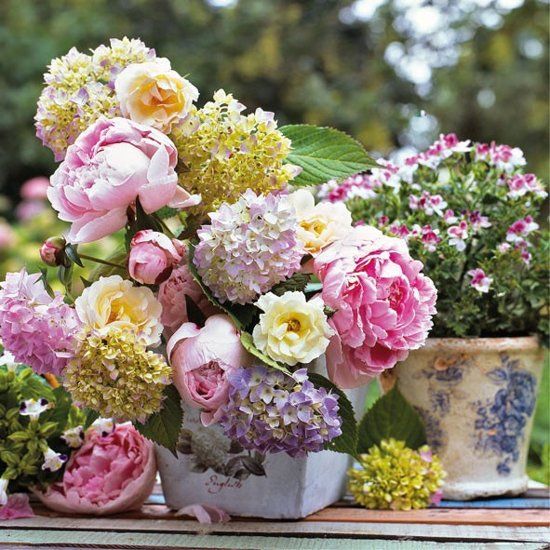 Ambiente Peony Arrangement servetten - 20 stuks - 3-laags