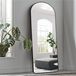 Miroir, sur pied, incurvé, noir, 65 x 22 pouces