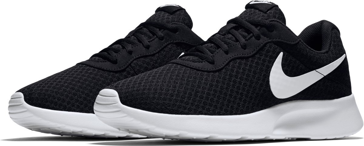 Nike Tanjun Sneakers Heren - Black/White