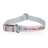 Fisura Verstelbare hondenhalsband met opschrift "out of the office" van nylon voor kleine honden met zink-snelsluitgesp, 1,5 cm breed.