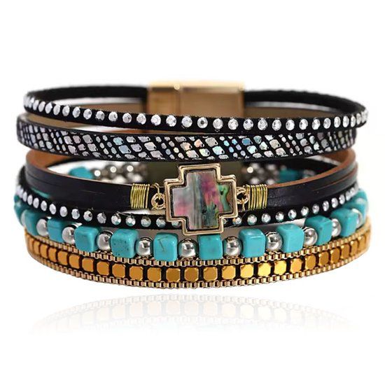 Deja Jewels Deja Boho Armband goudkleurig met turquoise kralen en kruis natuursteen in zwart met print