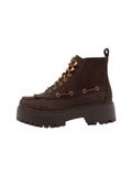 Timberland Stone Street Kiltie Boot mit Plateausohle für Damen in Dunkelbraun