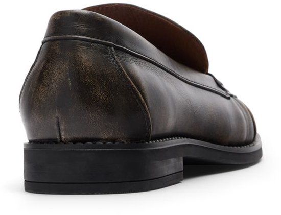 Sacha - Dames - Greywashed leren loafers met rimpel design - Maat 40