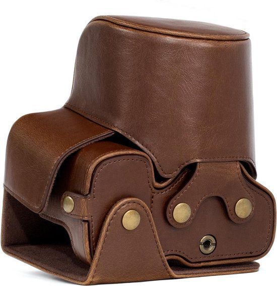 MegaGear MG761 Camera Case - Brown