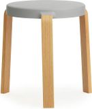 Normann Copenhagen Tap kruk - grijs - eiken