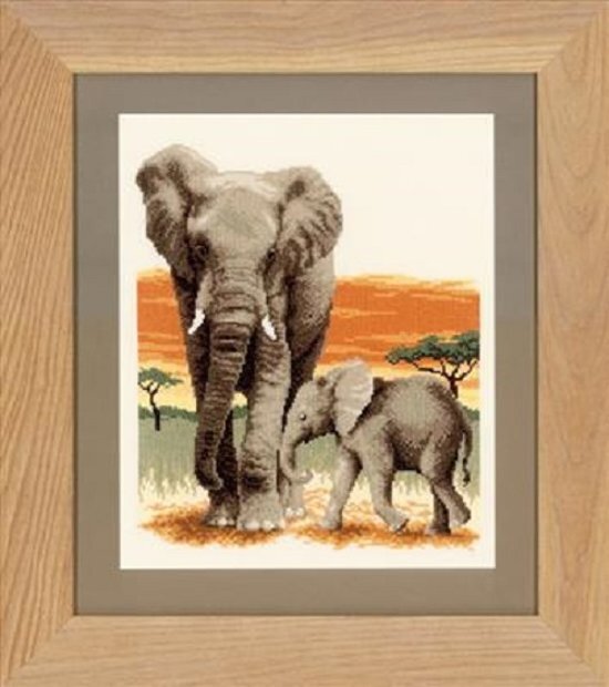 Vervaco Borduurpakket telpakket Olifanten op tocht 26 x 30 cm