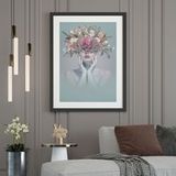 Femme Fleurs Affiche / Poster - 60x80 Cm - Bordure Noire Et Blanche