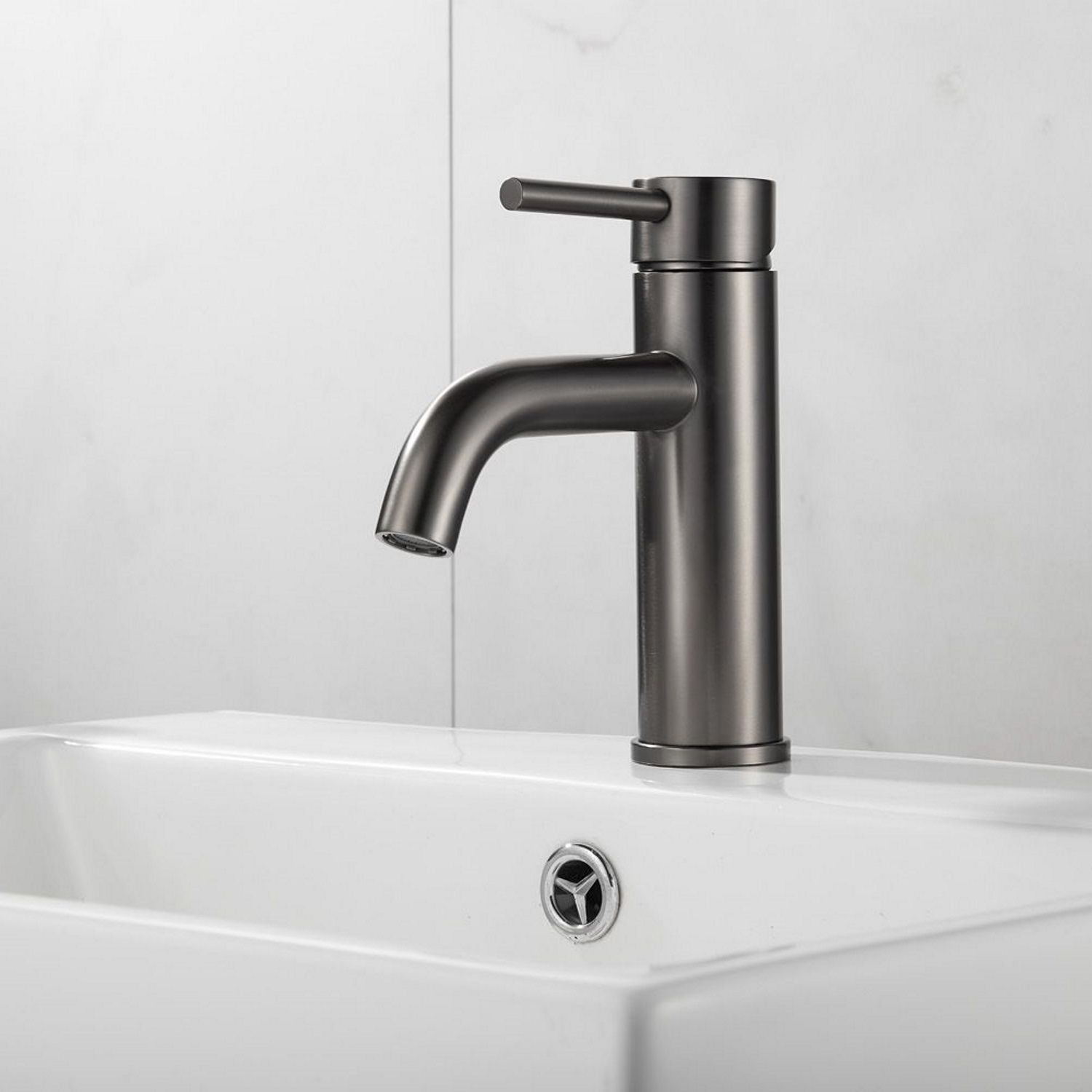 Boss & Wessing Plus Gunmetal Wastafelkraan - Messing - 8719304062622