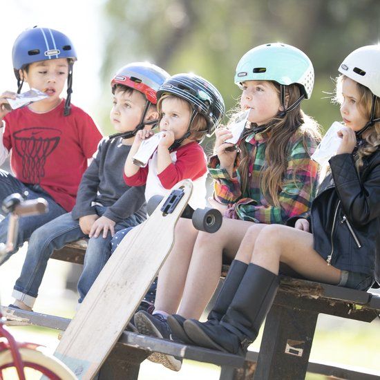 Nutcase Little Nutty Defy Gravity Reflective MIPS - XS - Kinderfietshelm - Zwart