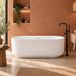 Baignoire îlot design ovale Madeira blanche 150 cm