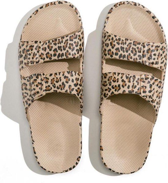 Freedom Moses Slippers Wild Cat Sands Ecru met Panter print maat 42-43