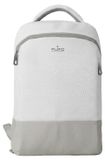 PURO Citymove-rugzak, ideaal voor MacBook Neo en notebooks tot 14 inch, gemaakt van waterdicht materiaal.