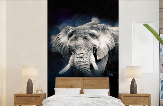 Nr1Wallpaper Behang - Fotobehang Olifant - Zwart - Rook - Breedte 150 cm x hoogte 240 cm