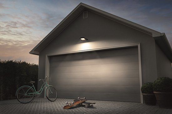 Ledvance Endura LED Floodlight - 150W - Cool White - 13200 Lumens - Grey