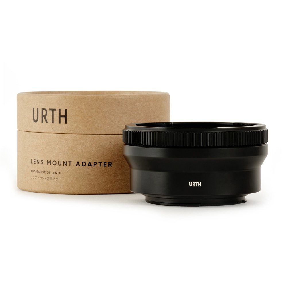 Boeken Urth Lens Mount Adapter Pentacon Six (P6) - Canon EF/EF-S