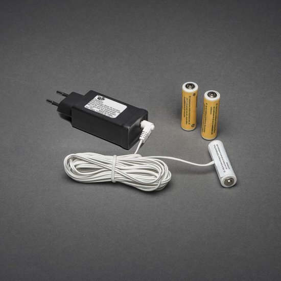 false 230V - 3x AA Adapter voor batterijartikelen