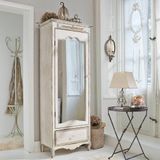 Loberon Kast Lucgarier antiekwit