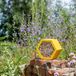 CJ Wildlife Insectenhotel - Matias - Rond Bijenhotel - Insectenhuis voor o.a. Bijen, Hommels & Lieveheersbeestjes - Bijenkast met Vervangbaar Bamboe Huisje - Geel
