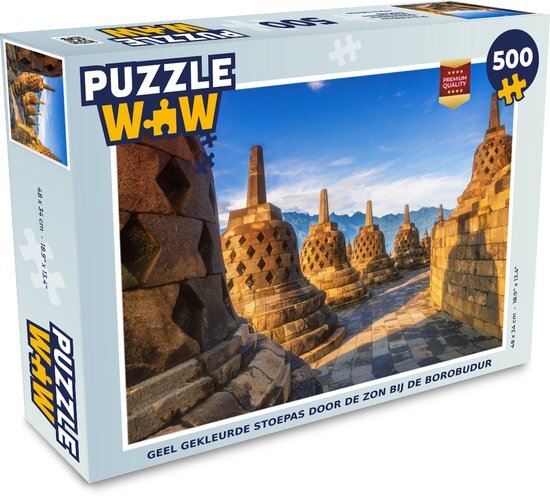 MuchoWow Puzzel Geel gekleurde Stoepas door de zon bij de Borobudur - Legpuzzel - Puzzel 500 stukjes