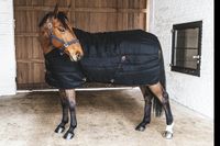 Kentucky Horsewear Staldeken Classic 300gr Zwart - 140/191