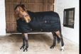 Kentucky Horsewear Staldeken Classic 300gr Zwart - 140/191