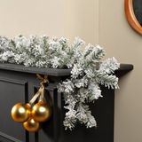 Everlands Guirlande Besneeuwd - 270 cm x 20 cm - Kerstdecoratie