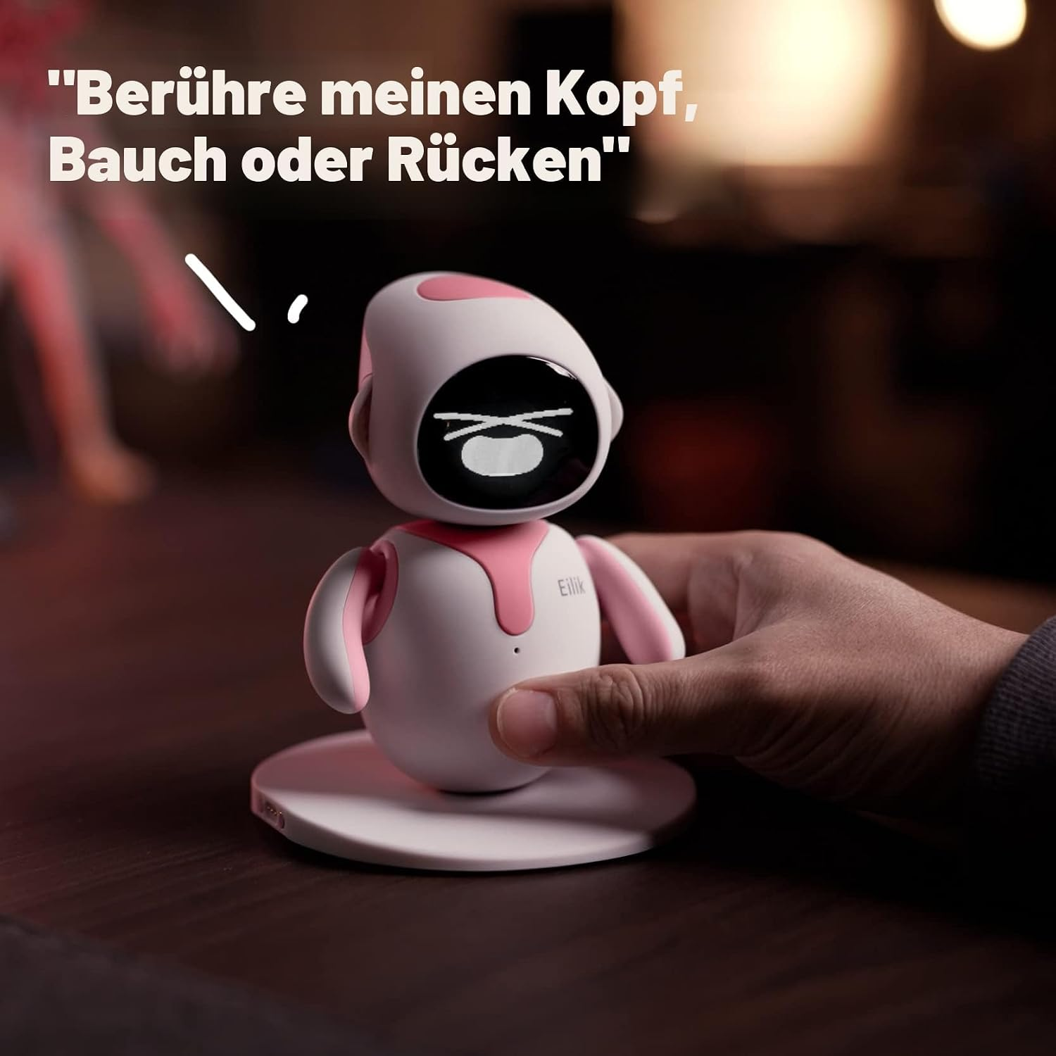NONE Eilik - Een zeer individualiseerde interactieve desktoprobot, met levendige animaties en reacties, aanraakbediening en minispellen. Het is een emotionele robotvriend en een uitzonderlijk cadeau voor