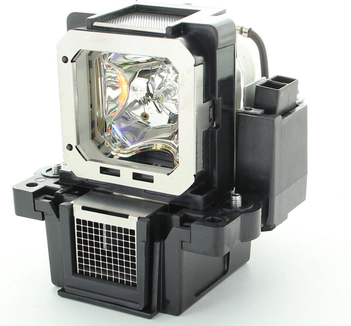 QualityLamp JVC DLA-X570R beamerlamp PK-L2615U / PK-L2615UG, bevat originele NSHA lamp. Prestaties gelijk aan origineel.