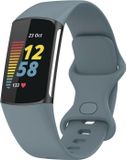 Strap-it Siliconen Smartwatch bandje - Geschikt voor Fitbit Charge 5 / Fitbit Charge 6 - Grijsblauw - Maat S