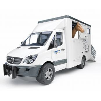 Bruder Mercedes Benz Sprinter animal transporter