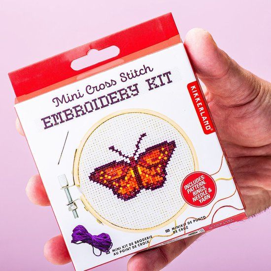 Kikkerland Mini borduurset - Vlinder