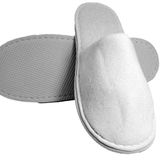Kickkick® 10 paar slipvaste pantoffels voor eenmalig gebruik, gesloten schuimrubber, één maat, verpakt per paar, voor gasten, hotel en SPA, kleur wit, zacht met waterdichte verhoogde bodem, Wit