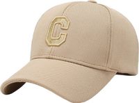 LGT JWLS Lookinggoodtoday Baseball Cap Geborduurde "C" - Beige & Goud