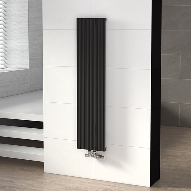 Maxaro Aluminium Designradiator Uranus Mat Zwart 599 Watt 28x120cm Verticaal