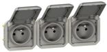 stopcontact Legrand 069564L stopcontact - 3 x 2p+t - horizontaal - grijs - componeerbaar - Legrand plexo