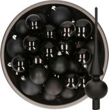Decoris Kaemingk B.V. Kerstversiering kunststof kerstballen zwart 6-8-10 cm pakket van 45x stuks - Met een mat glazen piek van 26 cm