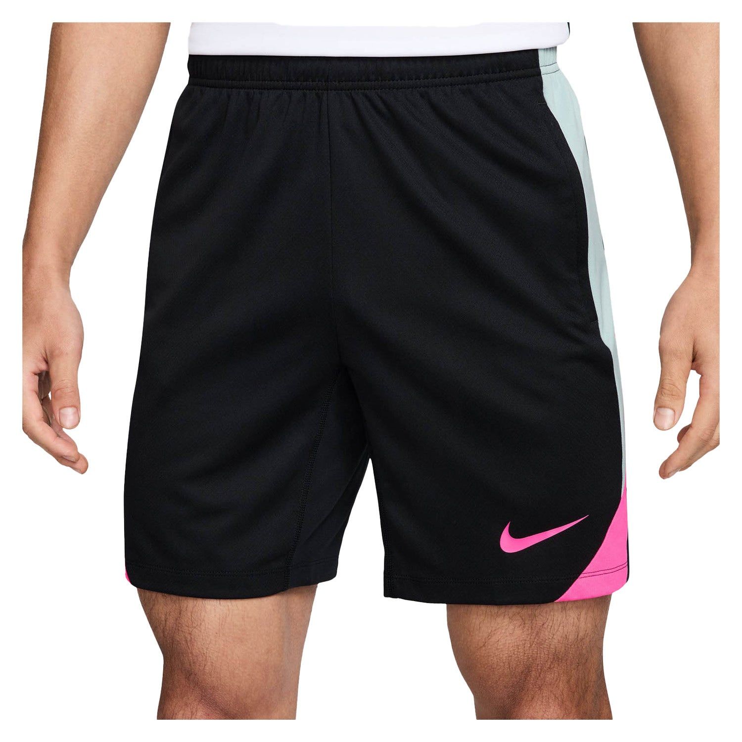 Nike Stike Short