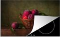 Merkloos KitchenYeah® Inductie beschermer 80x52 cm - Mand - Pruim - Roze - Rustiek - Fruit - Stilleven - Inductie beschermer voor kookplaat