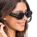Chaks - Zonnebril, rechthoekige vintage feestbril | Accessoire uit de jaren 90 voor festivals, carnaval en themafeesten, donker getinte glazen in retro-look