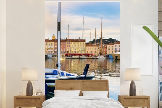 Nr1Wallpaper Fotobehang Saint-Tropez - Zicht op haven van Saint Tropez in Frankrijk fotobehang vinyl breedte 200 cm x hoogte 300 cm - Foto print op vinyl behang (in 7 formaten beschikbaar) - slaapkamer/woonkamer/kantoor