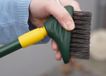 EURO MARKETING MANUFACTURING Tuin- en terrasborstel, groen, uniek