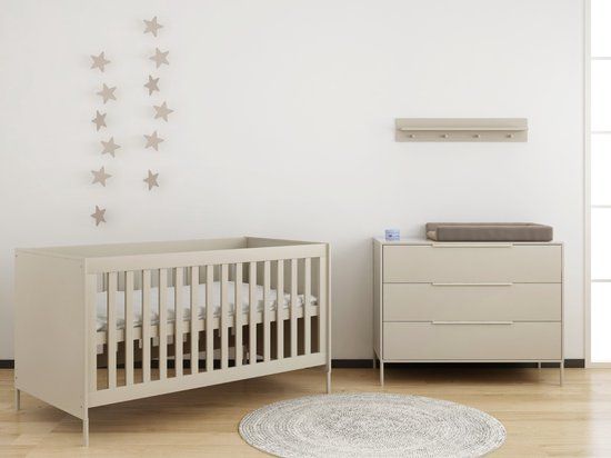 Cabino Born Lucky Belmond Meegroei Babykamer 2 Delig Compleet – Baby bed 70x140 cm & Commode – Clay