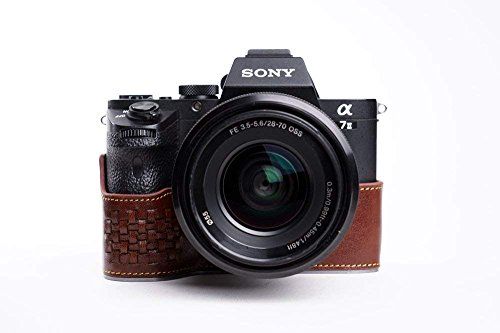 Zakao Sony A7R ii Case, Handgemaakte Echt Lederen Half Camera Case Tas Cover voor Sony A7M2 A7 II A7R II A7R Mark II Bottom Opening Versie Met Hand Strap (Koffie)