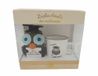 Une La plus chouette des maîtresses: Coffret avec 1 tasse, 1 mascotte au crochet et 1 livre de recettes