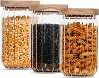 Unyqoos® Set van 3 voorraadpotten (700 ml) – Stapelbare, luchtdichte glazen containers met houten deksel en decoratief patroon, ideaal voor het opbergen van spullen in de keuken