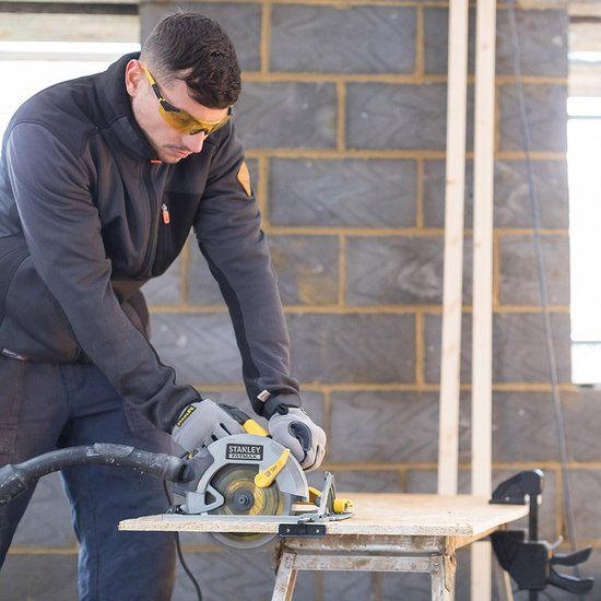 STANLEY FME301K FATMAX Cirkelzaag 1650W - Inclusief geleiderails - 66 mm zaagdiepte - 230 V