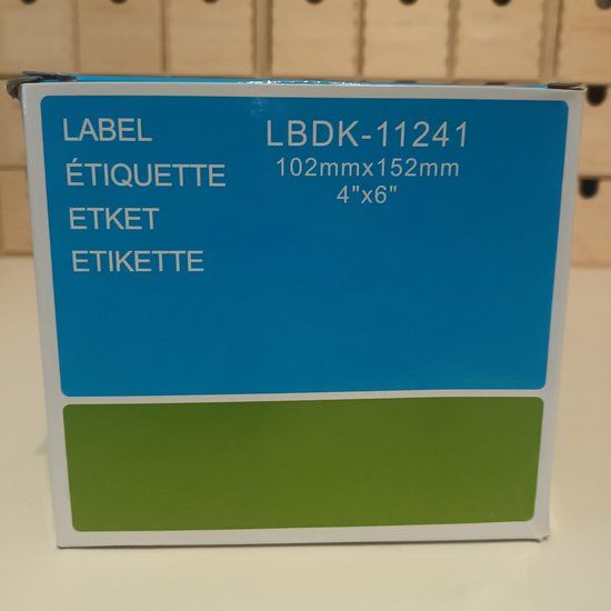 Brother DK-11241 compatible labels - 102 x 152 mm - 200 labels per roll - with holder - white