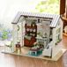 Merkloos Poppenhuis miniatuurhuis - Houten bouwpakket - Woonkamer met meubels